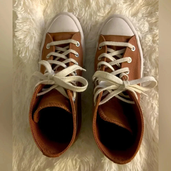 Converse Chuck Taylor All Star Lugged Mineral Clay - Women’s Size 8 - Picture 6 of 8